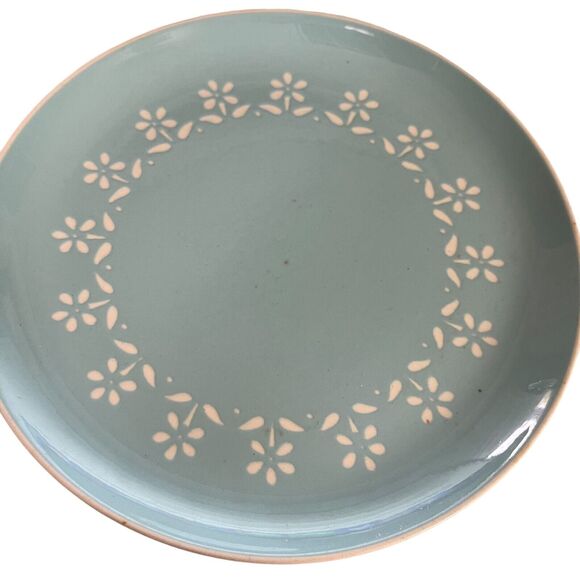 Harkerware Oven Dishwasher Proof Blue Floral 10.5" Round 3 Plates Dinnerware - Picture 8 of 16